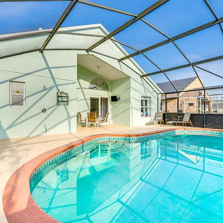 Private Pool And Yard Family Getaway In Davenport Villa